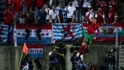 北京pk10计划-【数说】C罗最快点球双响+国家队帽子戏法纪录