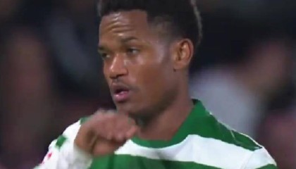 彩票开奖直播-3-0！葡超2强一夜全胜：葡体领先本菲卡6分，穆帅争二难了|葡萄牙|葡萄牙体育|波尔图|何塞·穆里尼奥|本菲卡足球俱乐部_新浪体育_新浪新闻